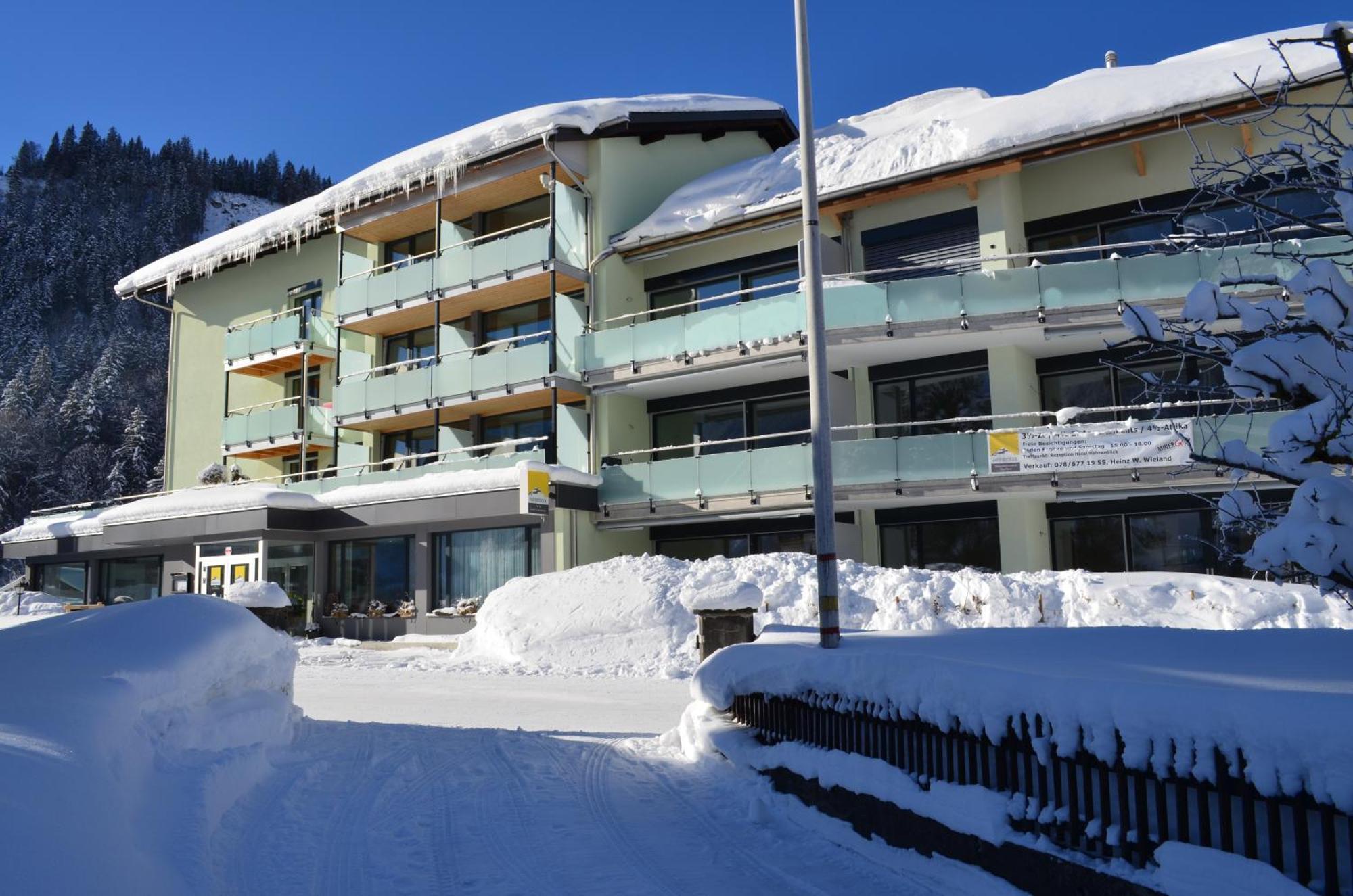 Hotel Hahnenblick 3*