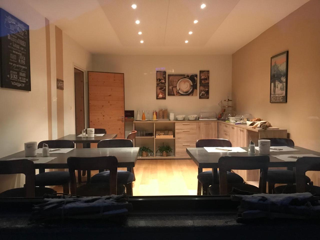 Hotel Hahnenblick 3*